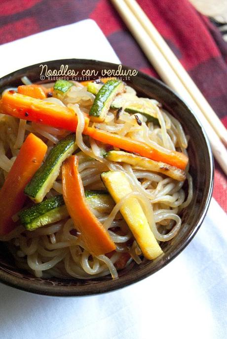 Noodles-con-verdure-1 A Chef SMT piace il tuo foodblog: oggi vi presento Noodloves!