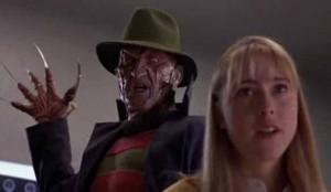 “Nightmare”, film di Wes Craven: il celebre Freddy Krueger con il suo guanto munito di lame