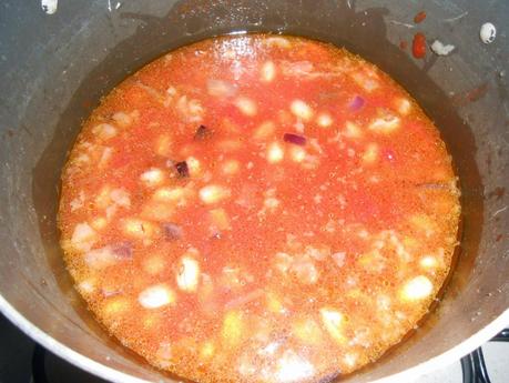 Pasta e fagioli ( Italian pasta with beans), my Italian recipe.