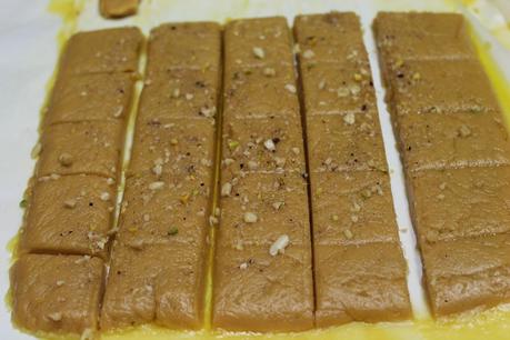 Patisa o Soan papdi - il dolce del Diwali indiano