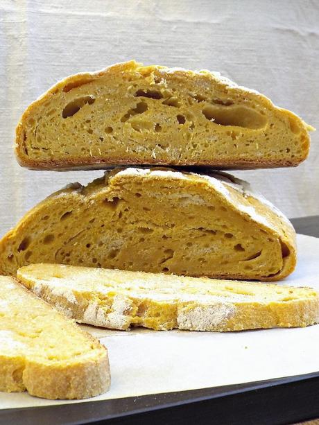 Pane alla zucca a lievitazione naturale