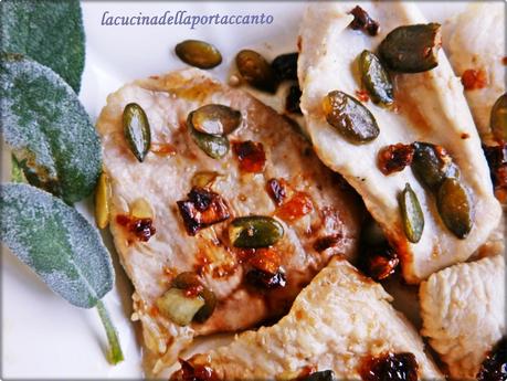 Petti di pollo al lime e ai semi di zucca