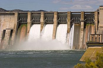 English: Mequinensa dam Català: Presa de Mequi...