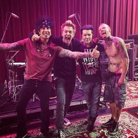 sixx am - band