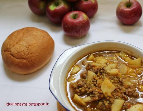 Zuppa di Mele, Salsiccia e Lenticchie