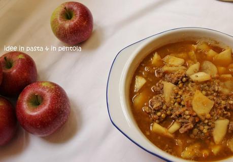 Zuppa di Mele, Salsiccia e Lenticchie