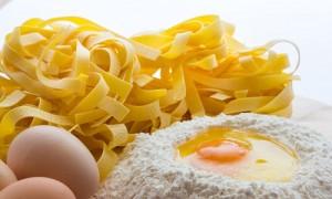 Pronti per la ricetta della pasta all'uovo? E pronti anche per delle sue ottime e gustose varianti?