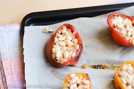 Peperoni ripieni di fagioli in salsa teriyaki