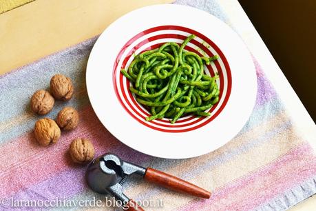 Pesto di spinaci con noci