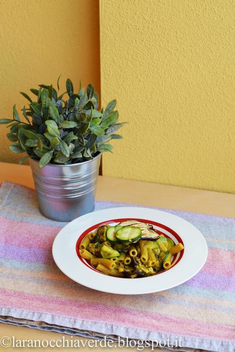 Maccheroni con verdure grigliate e zafferano