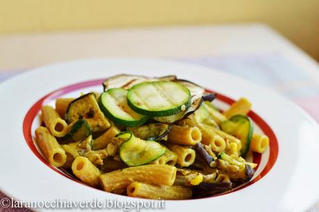 Maccheroni con verdure grigliate e zafferano