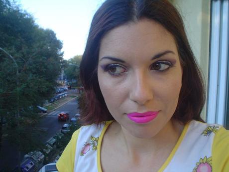 Makeup look con i Velvet Lip Lacquer di Makeup Revolution