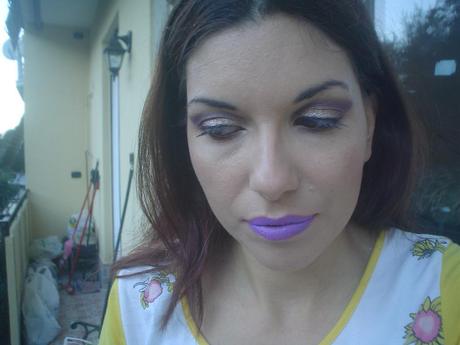 Makeup look con i Velvet Lip Lacquer di Makeup Revolution