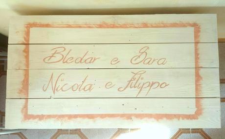 Baule in legno riciclato...decorato.