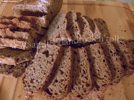 No-knead bread alla Guinness e latticello, con farina di teff