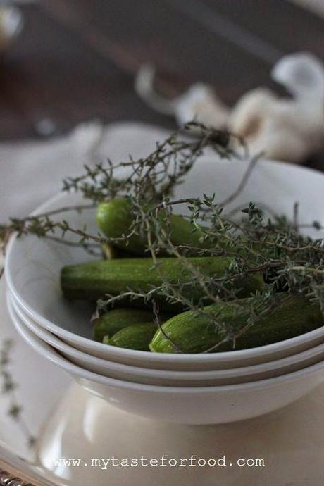 Mafalde integrali con zucchine e semi de sesamo bianchi e neri