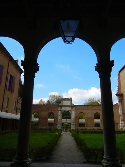 Ferrara,palazzo dei diamanti, viaggiandovaldi