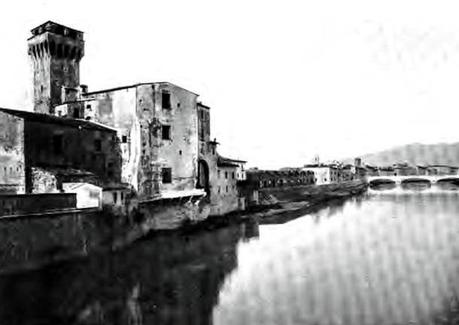 Pisa - Veduta del lungarno dalla Fortezza - Foto tratta da 