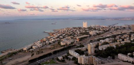 Haifa: scale e poi scale