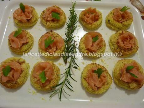 Cestini di patate con salmone