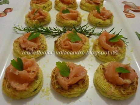 Cestini di patate con salmone