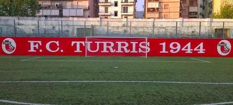 I tifosi della Turris scrivono a Gaglione: 