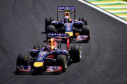 vettel_ricciardo_brasile_2014