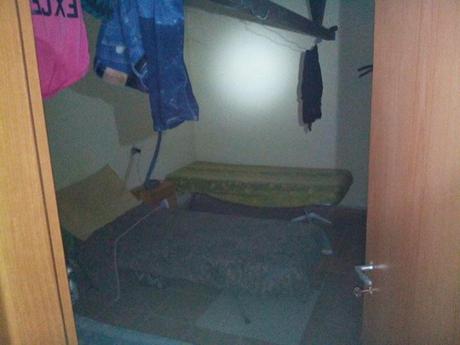L'informazione e il dormitorio abusivo per operai in provincia di Varese