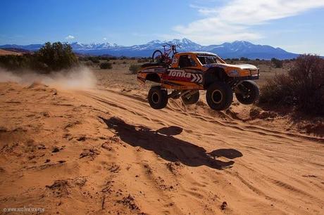 Non si salta più solo in bici...