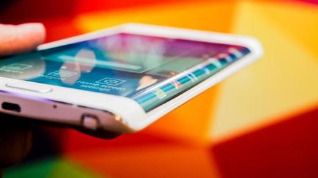 Samsung Galaxy Note Edge sarà venduto anche in Italia