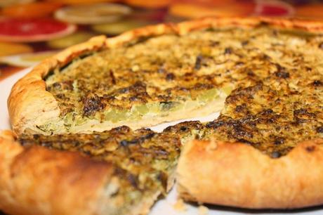 Torta salata con crema di broccoli