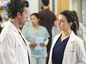 “Grey’s Anatomy 11”: Caterina Scorsone anticipa l’umiliazione Amelia, reazione Derek storia d’amore Owen?