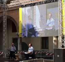 Lo scrittore messicano Juan Villoro intervistato da Christian Raimo Festival Internazionale 2014 Ferrara