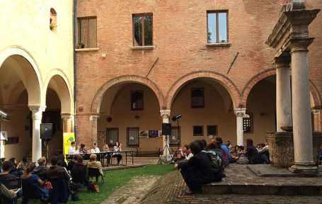 Esther Elisha attrice dialoga con Lee Marshall Festival Internazionale 2014 Ferrara