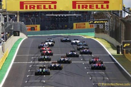 F1 | Motori gratis per i team clienti?