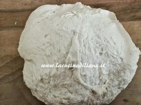 Pane bianco con Farro a Lievitazione Naturale