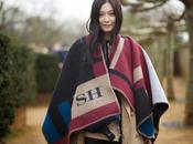 Poncho Burberry Prorsum. Tutte amano, tutte indossano.