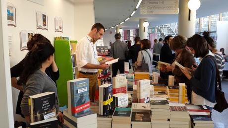 Pisa Book Festival 2014 stand e visitatori