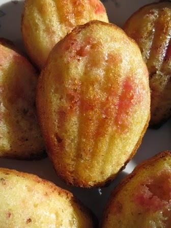 Madeleines con cioccolato alla fragola