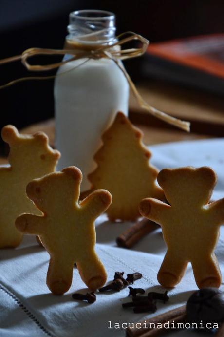 BISCOTTI PAN DI ZENZERO ....e che Natale sia....