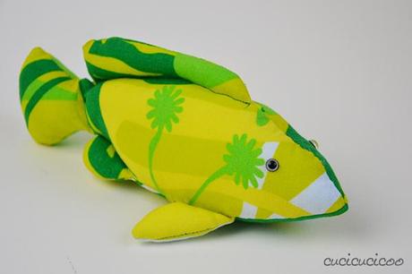 Finger Pocket Fish: a review of the softie toy pattern by Just Bananas over Soft Toys