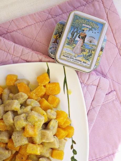 Gnocchi all'orzo con zucca e fonduta di caprino