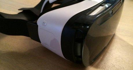 Samsung Gear VR si scalda troppo gear vr