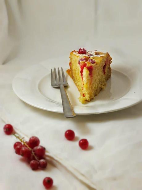 Torta di mele e ribes, senza glutine