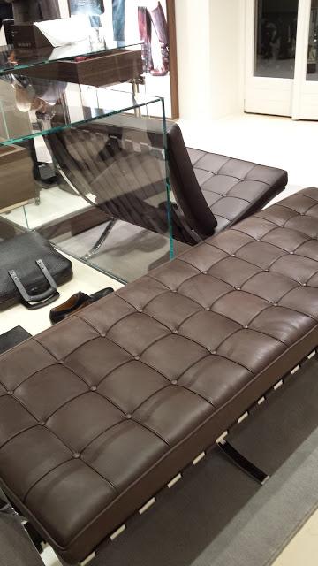 A. Testoni riapre a Milano