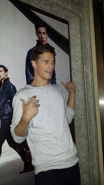 A. Testoni riapre a Milano