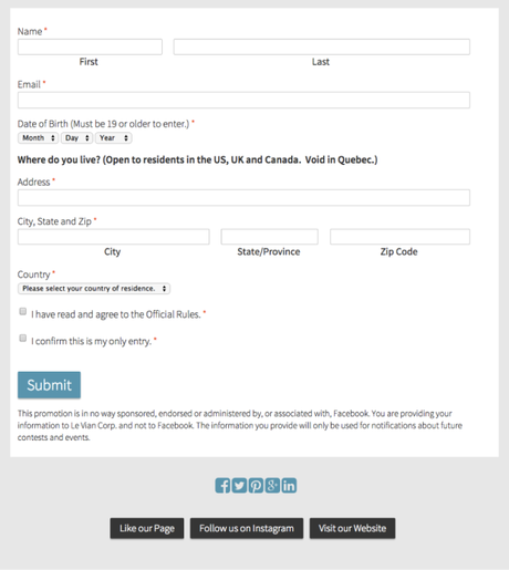 Chiedere il ‘Like’ agli utenti può aiutare ad accrescere la fanbase. Per comunicarlo si può utilizzare lo spazio grafico della cover Facebook oppure inserire delle call to action nel form da compilare per accedere a contest o promozioni, come qui sopra.