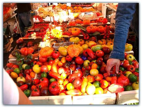 Nizza - Mercato di Cours Saleya - Black Cat Souvenirs