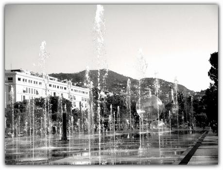 Nizza - Fontane Danzanti - Black Cat Souvenirs