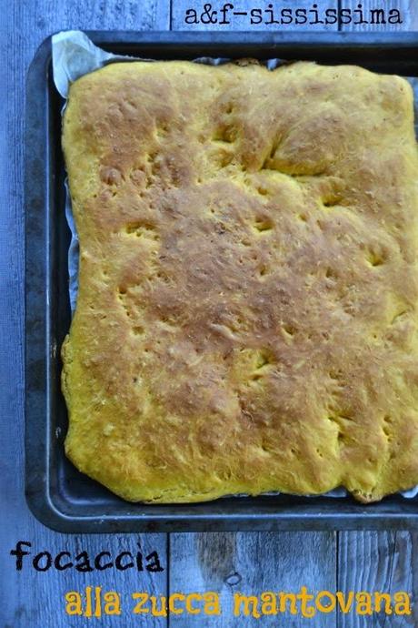 focaccia alla zucca ripiena